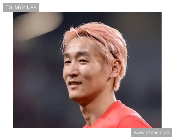 足球场上的色彩与风格：那些热爱染发的足球明星们